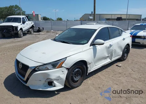 2019 Nissan Altima 2.5 S z USA, uszkodzony, nr VIN 1N4BL4BV3KC252154